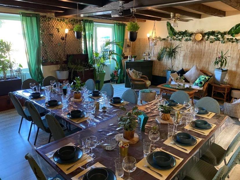 Hotel Restaurant Le Chanel Villieu Eksteriør bilde